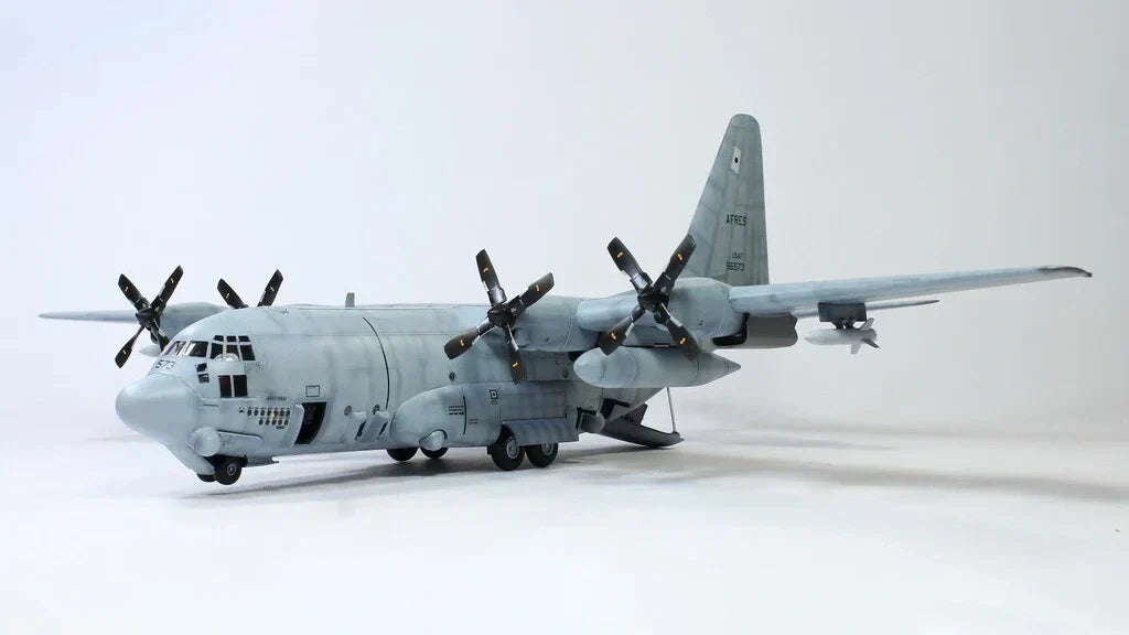 1/72 AC-130H Professional Model